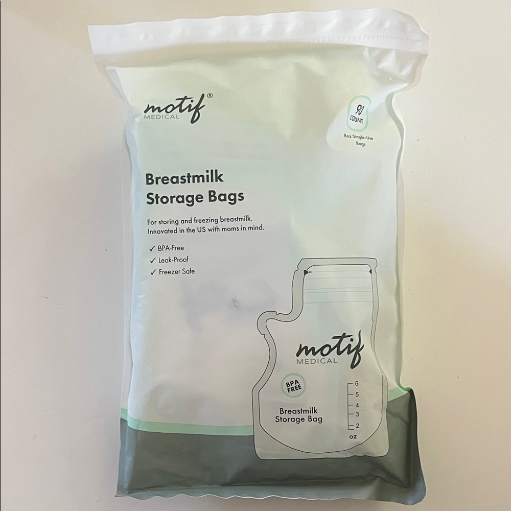 Motif Medical Breastmilk Storage Bags - White